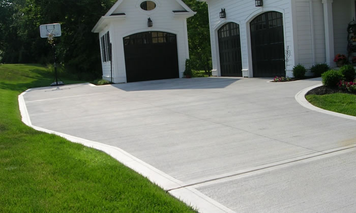 How Concrete Contractors Enhance the Quality of Your Construction Projects